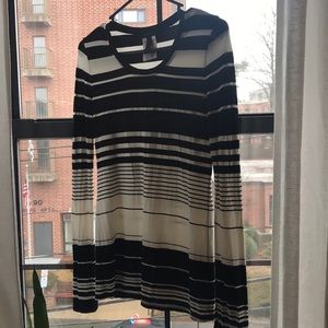 BCBG Long-Sleeve Crewneck Top